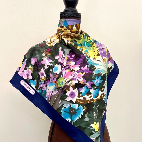 New Salvatore Ferragamo Scarf Leopard Flowers Blue Multicolor Silk Wrap - Picture 13 of 15